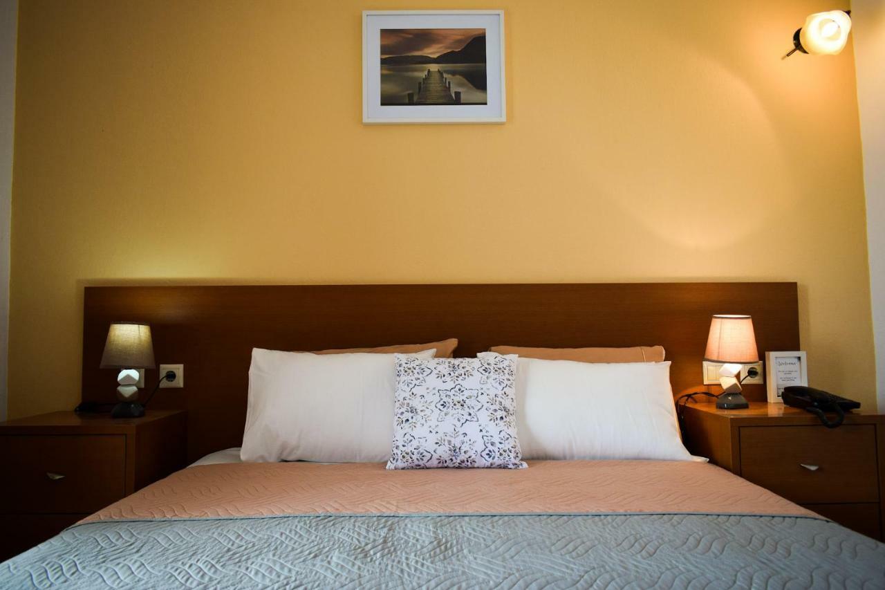 Glaros Blue Hotel Néosz Marmarász Kültér fotó
